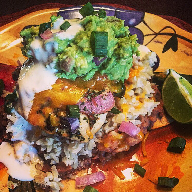 MySimpleSpoon's tweet image. Chicken Mexican Tower 🍗☀️ #mexicanfood #yum