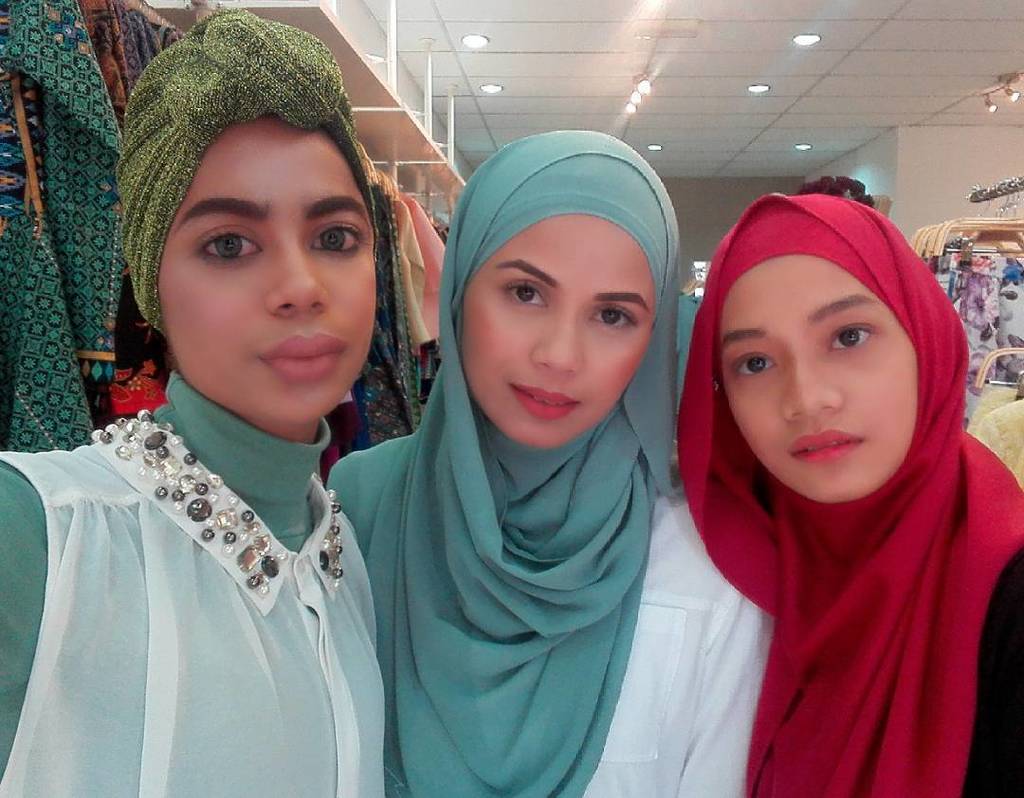 allfemalemodel's tweet photo. W / @maryanamustafa @episodezla 👭
#castingmodel
#freelancemodel
#modelturban
#femalemodel
#modeling
#modelrunway… https://t.co/2Yy4uQl862