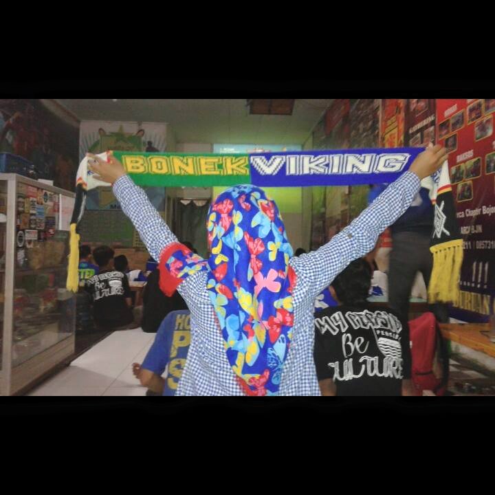 #BONVIK Dulur Selawasnya
Salam Saduluran yes <a href="/bonekpersebaya/">Bonek Jakarta</a> <a href="/BonekOnlines/">Bonek Online's</a> <a href="/VikingBJN/">Ig:@Vikingbojonegoro</a> <a href="/Serdadu_Bonek/">SERDADU BONEK</a> <a href="/Green_Nord27/">GREEN NORD 27</a>