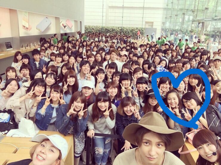 1126_2005's tweet photo. ちゃんと写ってた♡
こんな近くで見れて幸せでした(*˘︶˘*).。.:*♡
#MPEM06 https://t.co/BgNWDb7mlf