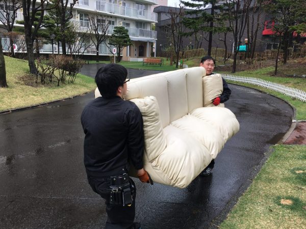 moshimo_sapporo's tweet photo. 実は多い？札幌で実家整理の連休 https://t.co/bLezkjPKkn https://t.co/Jp82QlWlPf