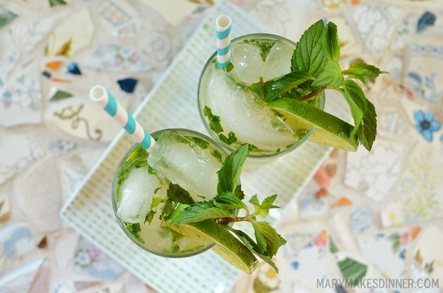_ThefryingPan's tweet photo. A Refreshing Drink for Summer- GINGER MOJITO
@MaryMakesGood 

#Recipe:https://t.co/k6xtTAqHrt https://t.co/BpRy32WOMB