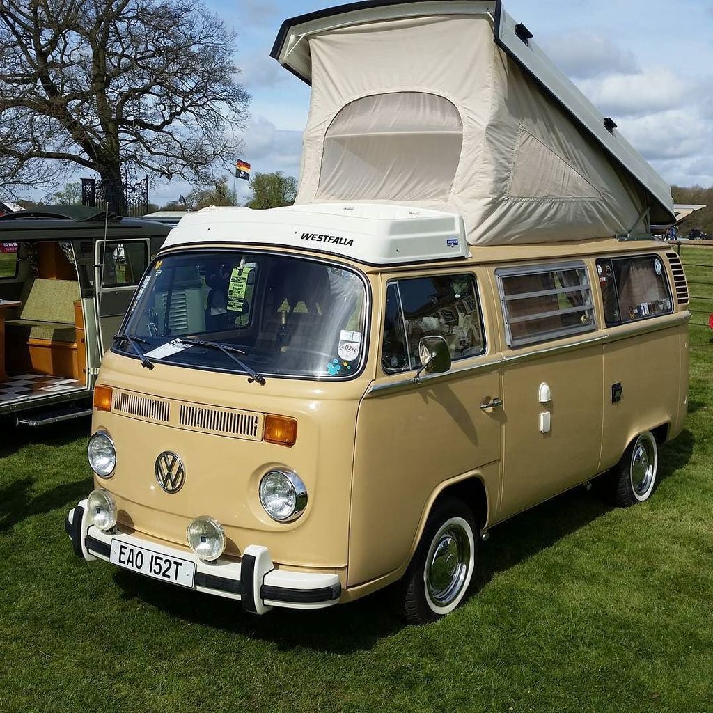 dubbusses's tweet photo. #thelatebay #westfalia #berlin #deluxe #vwwestfalia #type2 #baywindow #baywindows #vwcampervan #vw #vwcamper #stanf… https://t.co/yj2FyF6atH