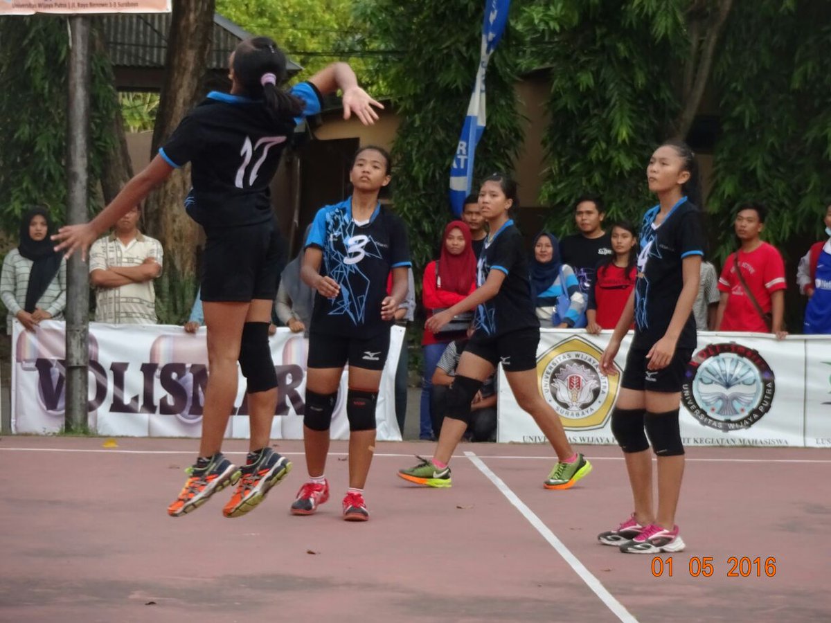 UKM Voli UWP tweet media