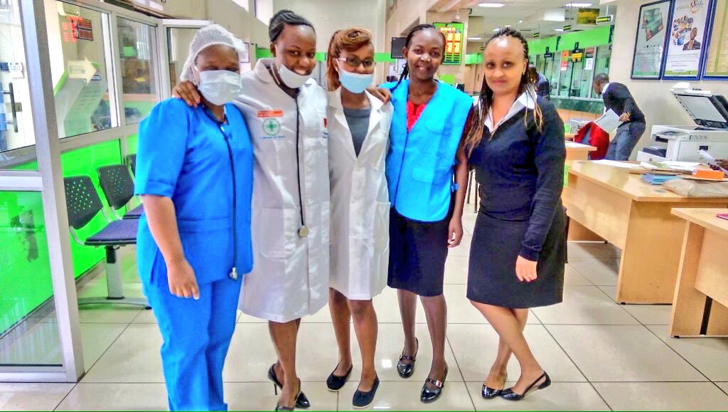 MurigiRichard's tweet photo. "@kuirab: These ones have to be my best ones yet lol #KCBHustles @kcbgroup https://t.co/IaIzwTFmsl" this one is the best, cant stop laughin
