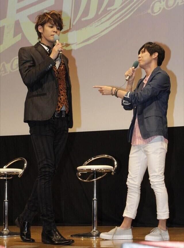 Uzivatel ありさ Na Twitteru こういう身長差カップルいるよねｗ 可愛い ˊᵕˋ ੭ 宮野真守1cm 梶裕貴170cm 12cm差