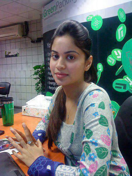 chocobees582's tweet photo. #Pakistani #Models+971527216565 In-#Dubai 
Visit Here https://t.co/wirw4213a6
#escorts,#pornstar,#nightlife,@sex, https://t.co/PnRUYF95Fk
