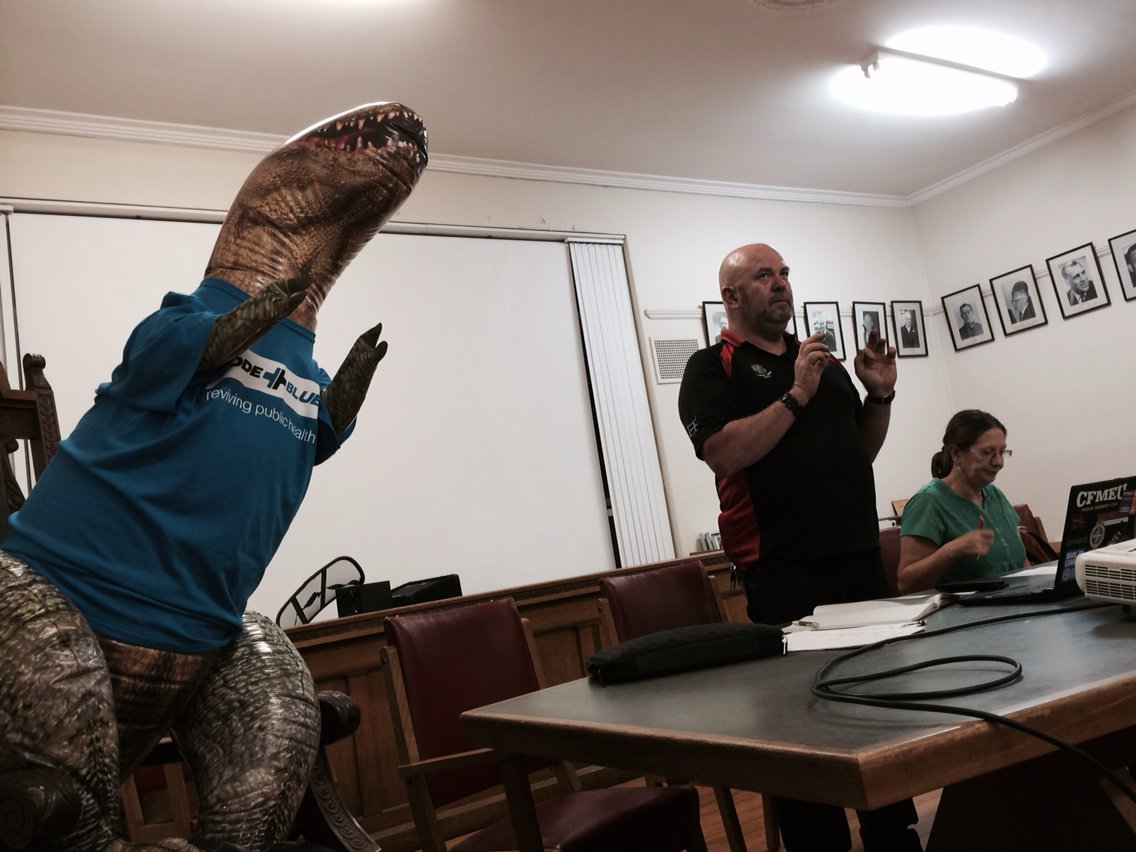 All in favour raise hands! <a href="/Tradeshallglg/">Geelong Trades Hall</a> <a href="/VAHPA1/">Victorian Allied Health Professionals Association</a> #HealthUnionsUpdate #CodeBlue