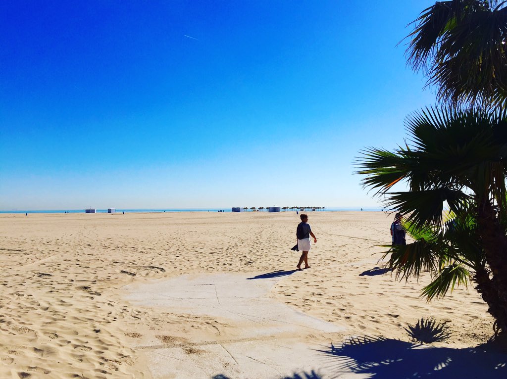 Playa di Valencia,domani si parte direzione <a href="/giroditalia/">Giro d'Italia</a> #raisport