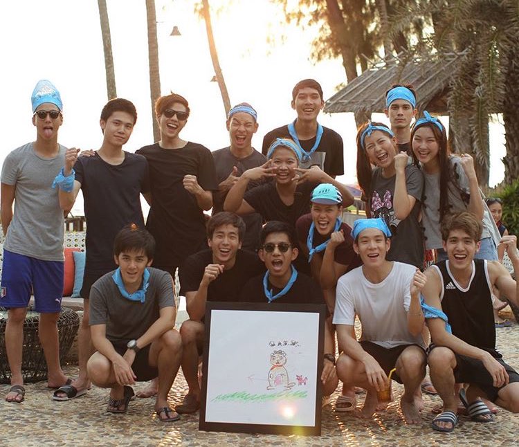 ทีมฟ้า!! #nadaoouting2016