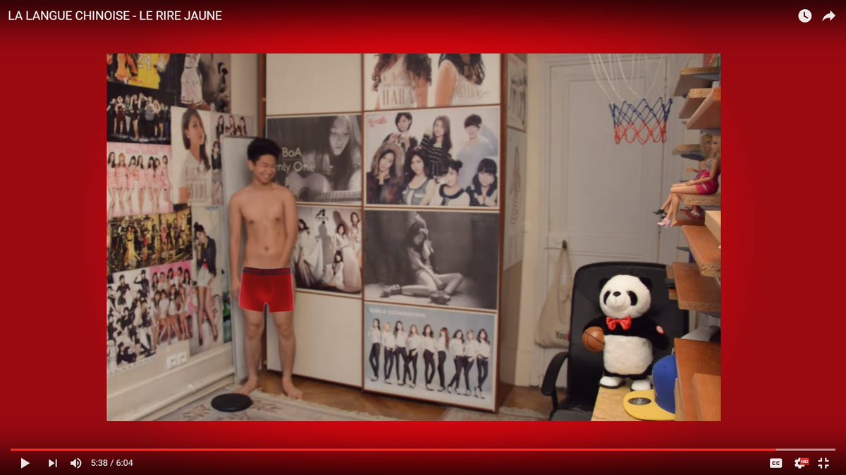 Solendro's tweet image. @Solendro fournisseur officiel de boxers de @lerirejaune ? ;) (tinyurl.com/gut6d2t) Un coup de coeur partagé !