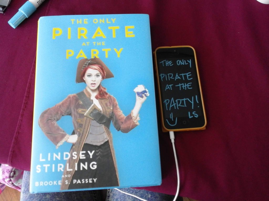 I just bought @LindseyStirling 's #TheOnlyPirateattheParty book!! :D