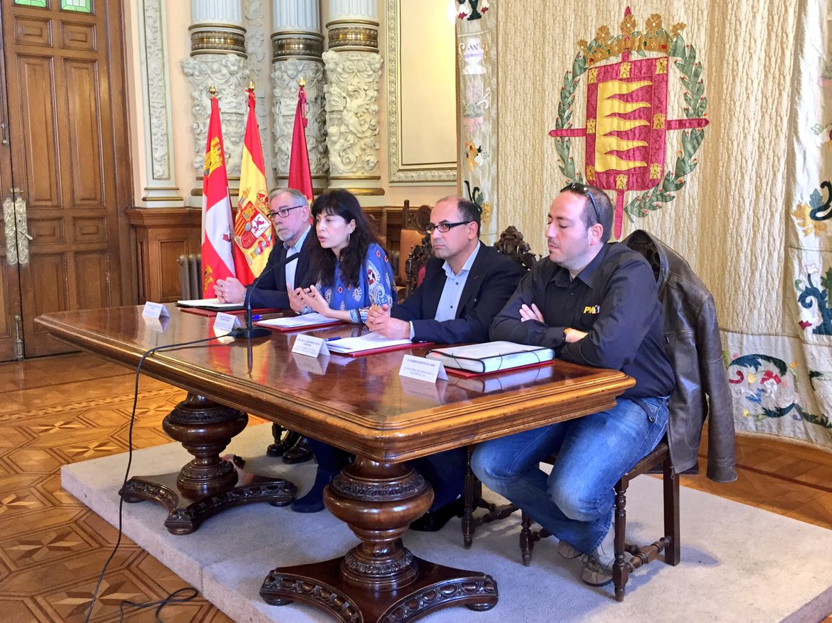 AyuntamientoVLL's tweet photo. #AnaRedondo: "#Valladolid es una ciudad motera, y para el #Ayuntamiento la seguridad de los moteros es prioritaria" https://t.co/Nb47jE0UyR