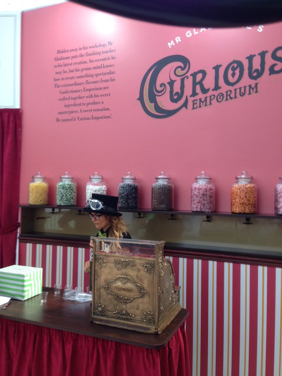 HarpersWine's tweet photo. .@KingslandDrinks launches its Curious range at #lwf2016 https://t.co/1QQDSnBZCc @londonwinefair https://t.co/xzwtzS41YS