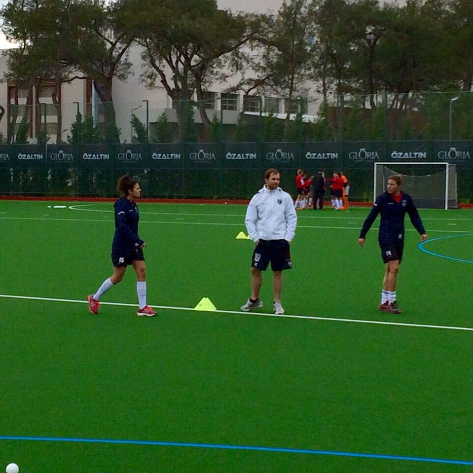 maceyderuiter's tweet photo. Kimmie.. legend!🙌 Top tijden met je gehad, 6 jaar lang!! Wat een carrière! Ik ga je missen! @Lammerskim #held #lmhc https://t.co/AQ58Dmm7XF