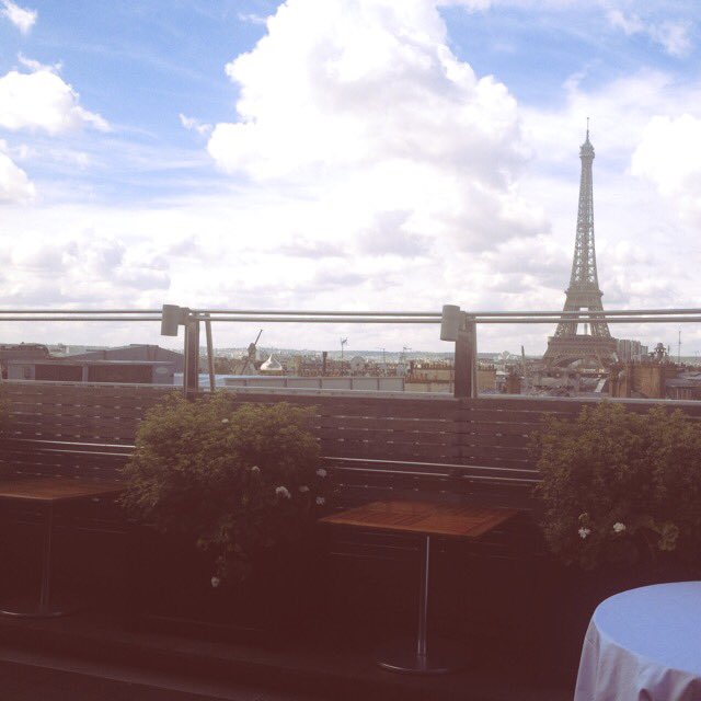 Pauline_Raud's tweet photo. Work in progress #keynote #business #MaisonBlanche https://t.co/Zka8bejneL