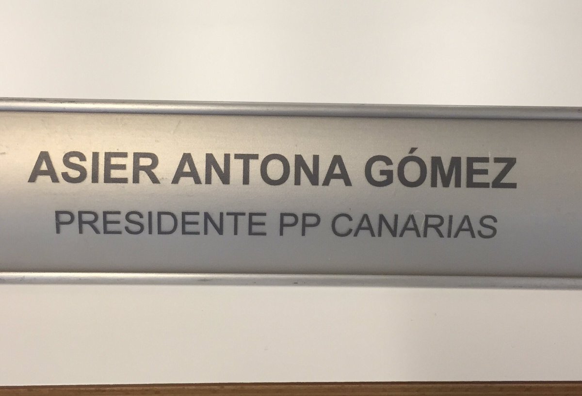 cristinatavio's tweet photo. Lleva razón @marianorajoy la creación #empleo es lo único q nos ayudará a financiar #sanidad #pensiones #educación https://t.co/E4Ni2gaPeA