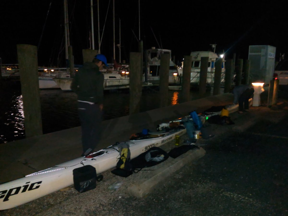 DefiGoFetch's tweet image. The early bird gets the worm..
#earlybird #alpinestart #kayak #texas #defigofetch #3am