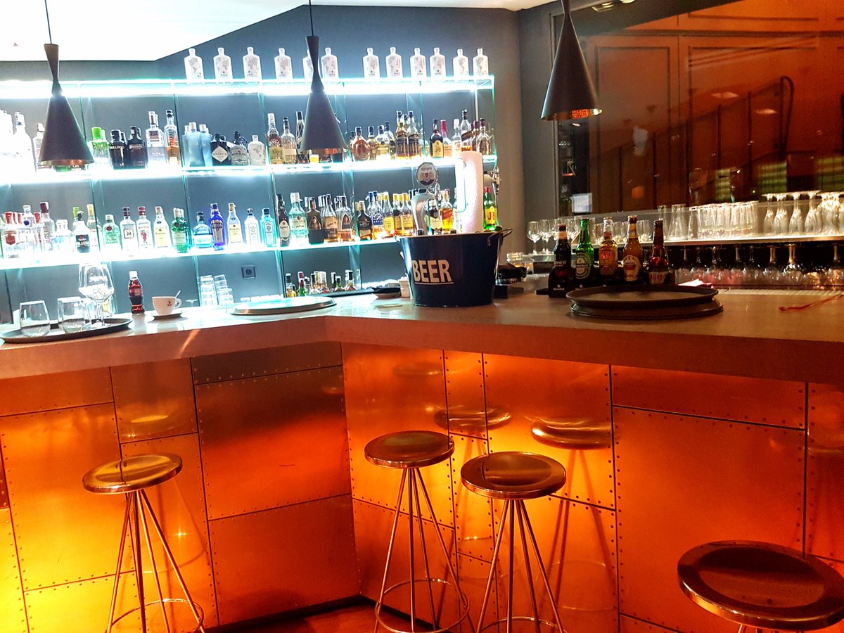 Hacemos tu vida más fácil...Tómate tu tiempo para disfrutar del mejor ambiente y gastronomía. #Restaurantes #Madrid