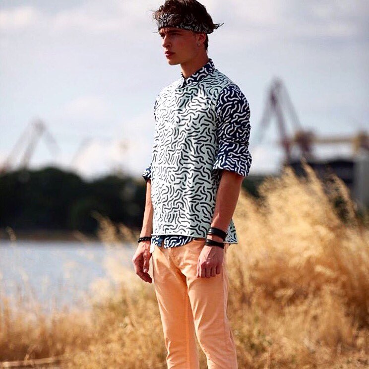 Vakkorama_TR's tweet photo. Stil sahibi genç erkeğin markası Brand Who, Vakkorama'larda. https://t.co/nY6q9fjuR0
#vakkorama #brandwho #fashion https://t.co/WwDuFxDGbR