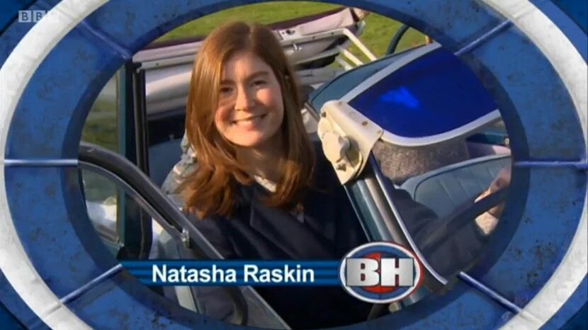 DavyWatt40's tweet photo. @BBCBargainHunt @McTears Today's Antiques Expert #NatashaRaskin #McTears #BBCBargainHunt #BargainHunt https://t.co/3b9BkzathT