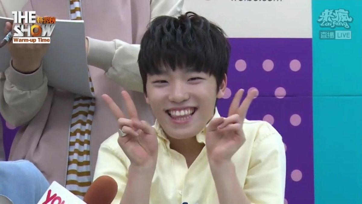 isuntheday's tweet photo. มักเน่ย่าาาา~ 💕 #세븐틴 #예쁘다 #SEVENTEEN #THESHOW https://t.co/AT9ndQDpAy