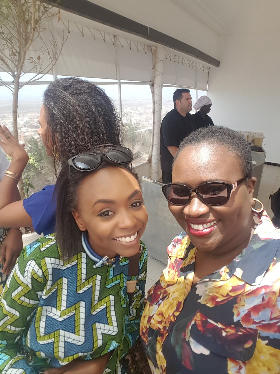 mamouchkadiop's tweet photo. .@nanawax #Dakar te souhaite la bienvenue !
#HelloDakar #Kebetu https://t.co/q9ORk7iPex