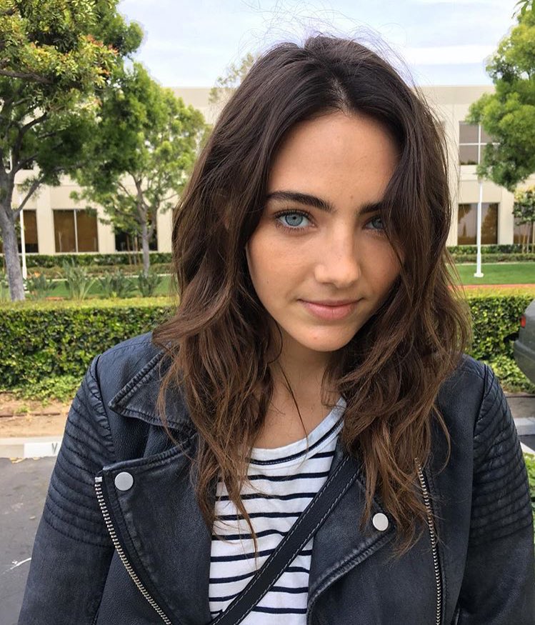 Daria Knowles. (@beatificsiren) on Twitter photo 