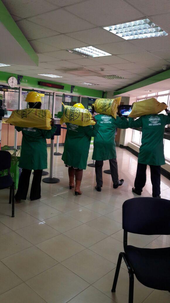 SHADBRAINTEC's tweet photo. Hahaa #KCBHustles https://t.co/IKNoZRxKUJ