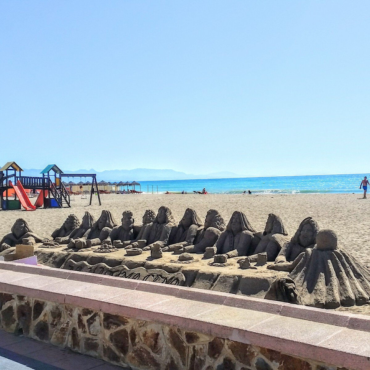 Happy #JesusisLord with 12 apostles having diner on Terromolinos #beach 🌴🌞🙈 #CostaDelSol  #christians #Christians