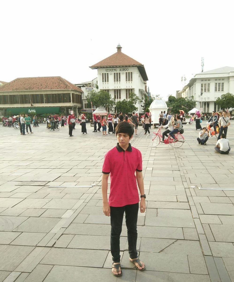 MIL_SCTV's tweet photo. Ganteng yah eric @anggaaldi_16 stay yah MILovers #MermaidInLove https://t.co/tHahuSN4MQ