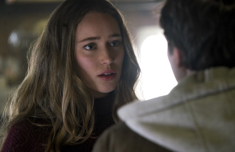 FearTWDUpdates's tweet image. Stills Of @DebnamCarey In 2x5 "Captive" #FearTWD