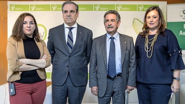 Farma_SERVICIOS's tweet photo. Cantabria: Administración y COF se sentarán a hablar de servicios https://t.co/w5IwlohGk3 #OFServicios https://t.co/ckLD44Bciv