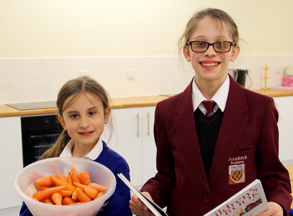 dawniecleary's tweet photo. Proud of Charlotte & Isobel winning 2015 #cook5 competition by @leonrestaurants for their school @WaycroftAcademy https://t.co/wmv8CoFTmf