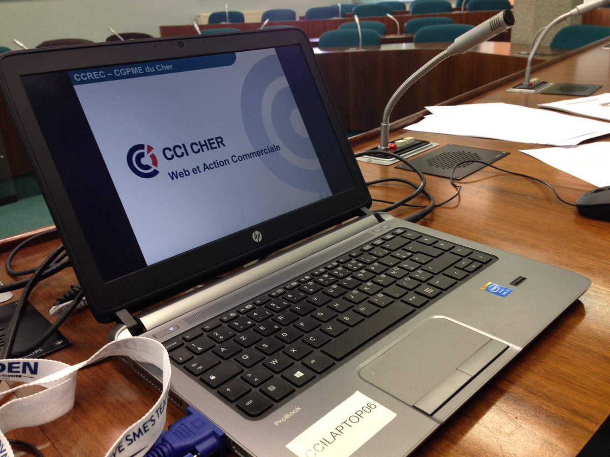 emlecomte's tweet photo. Conférence Web et action commerciale à la @CCIduCHER avec @CGPME18 et #CCREC https://t.co/UZ8OnwxxKI