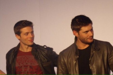 When you and your dad both spot a hot person <a href="/EatYourPieOut/">— Winchester.</a>