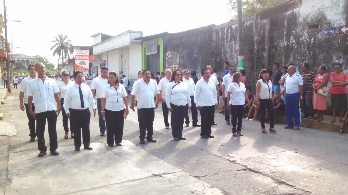 SectorMisantla's tweet photo. Desfile 01/05. #Seccion32 del #SNTE #preSNTE
Galería completa aquí: https://t.co/y7SNGCj1an https://t.co/1Jc8r9hiDA