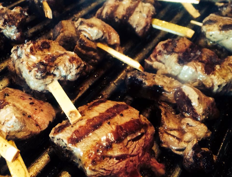 YummyGoodnessVB's tweet photo. Who wants a thick cut Beef Tenderloin Skewer with Horseradish Mustard Sauce? #yummygoodness #iwantsome #bookyourdate https://t.co/qOG5KT1mwD
