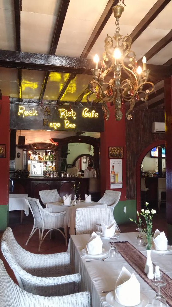 DarkoC90's tweet photo. #houseofmemory #yangon #myanmar https://t.co/FBiuOiNRuk