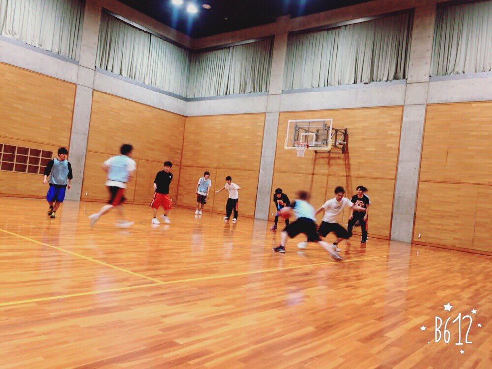 CatHandsCat's tweet photo. 5月3日バスケ🏀
新入生も来てくれました！ありがとう💕 https://t.co/kXvaNPCFJT