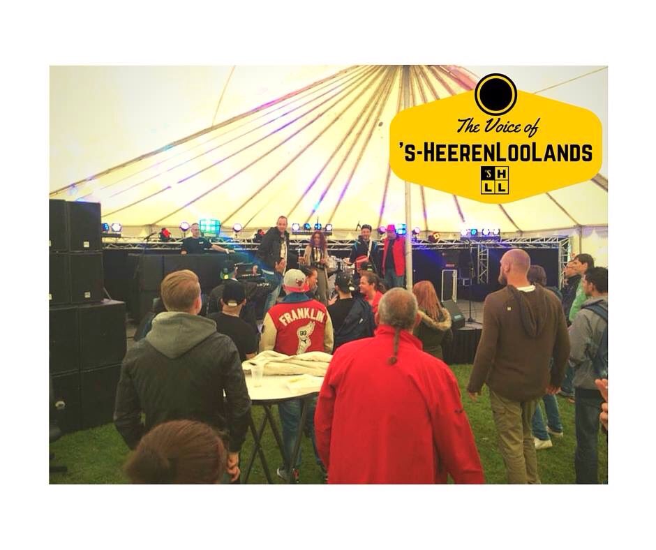 sHeerenLooLands's tweet photo. Traditiegetrouw, op 17 juni weer The Voice of @sHeerenLooLands voor bewoners van #shl #Noordwijk #WvdB #SHLL16 https://t.co/gKcFoni70j