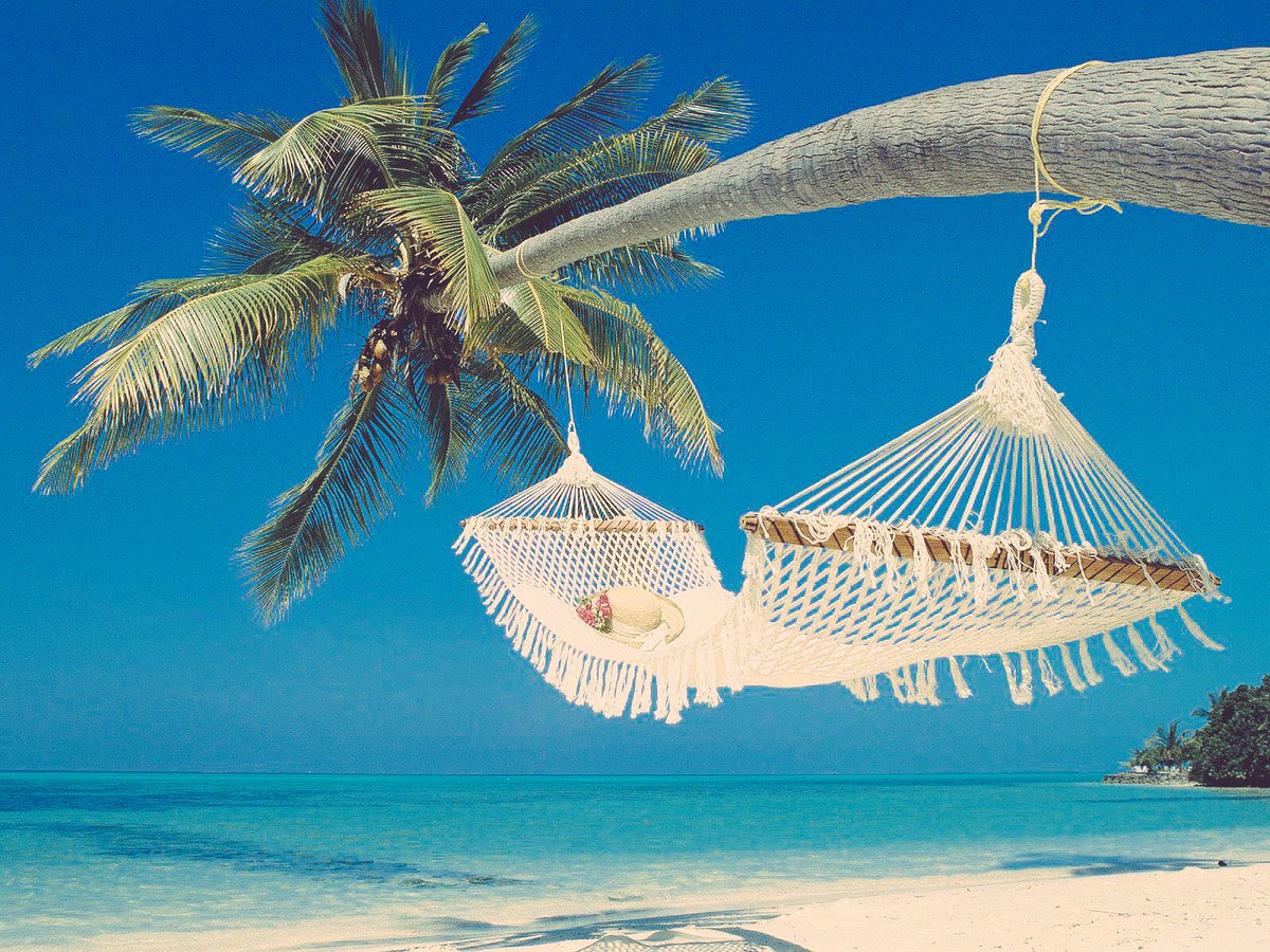 De meimaand begint goed☀️!

Tijd om de garderobe "hangmat" proof te maken🍹🍾🌴

Tot snel😎