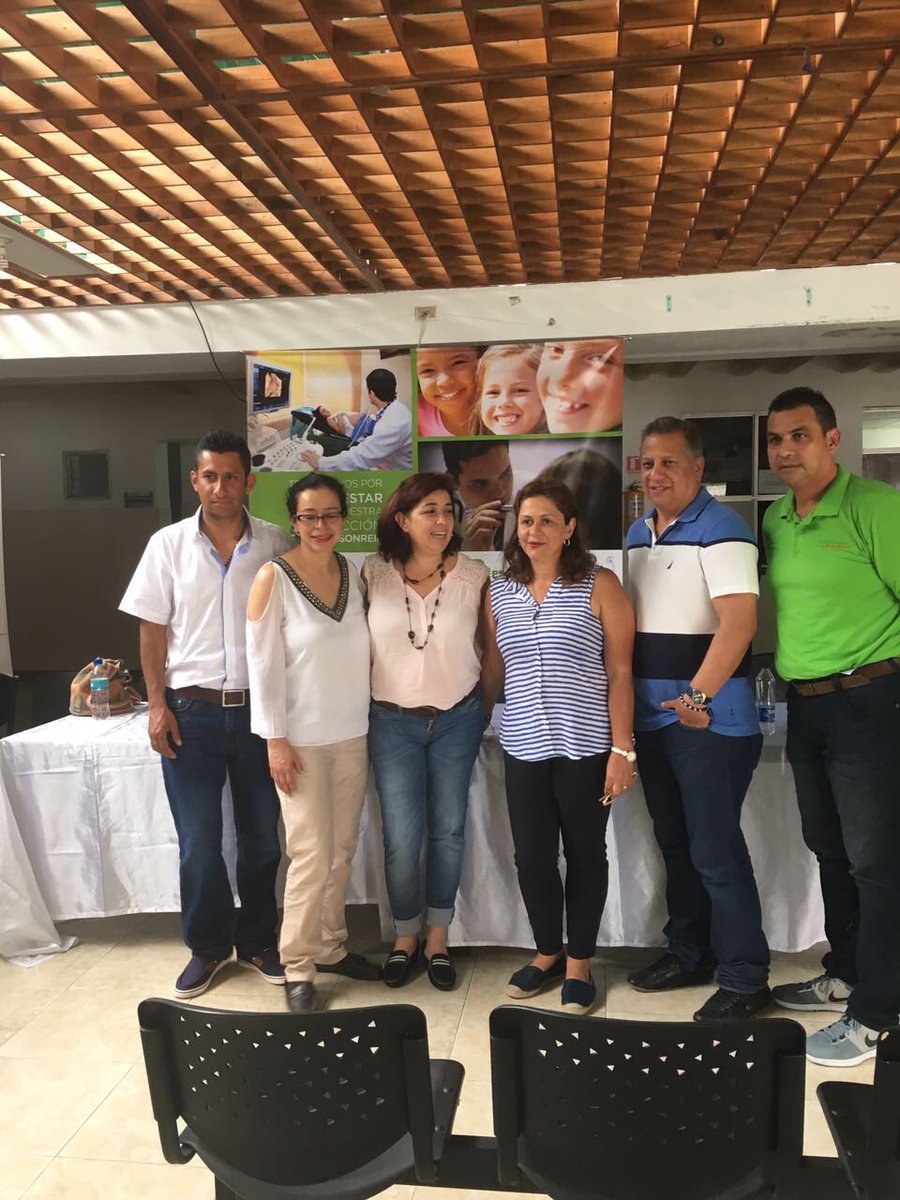 ElisaTorrenegra's tweet photo. @CoosaludEPSS, Hospital San José de Bogotá, @Gestarsalud Iniciando Piloto Nuevo Modelo de Salud en el Guainia. https://t.co/LODQA3T81r