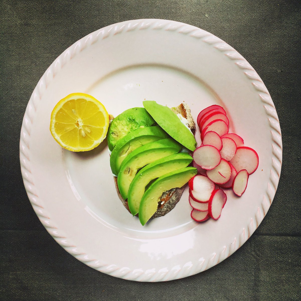 MegPollnis's tweet photo. healthy food #healthyliving #HealthyFood https://t.co/UyFWL8dzwc
