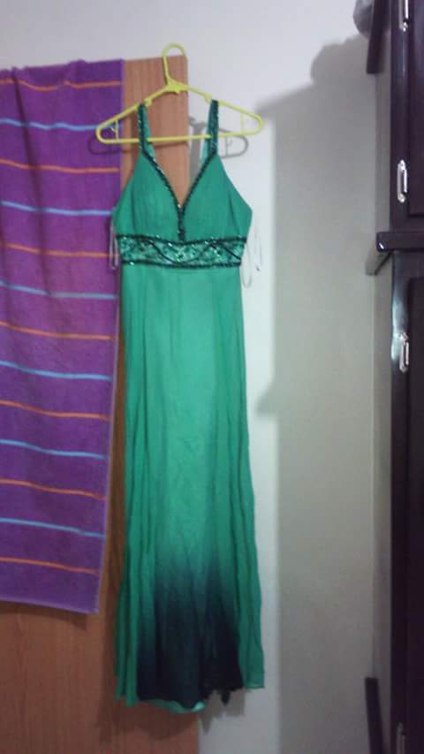 fabiolaea's tweet photo. Chavas de #Saltillo se venden bonitos vestidos, super cuidados y a excelente precio... https://t.co/sOB92mCPvN