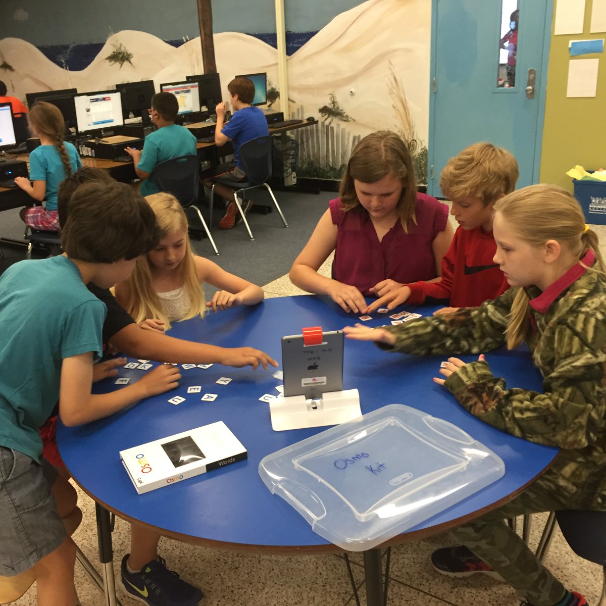 pnabbie's tweet photo. Go 4A!  Love watching these kiddos kill it at @PlayOsmo @ShaneSandford #makeittojune
@NewingtonElem @cdgroome https://t.co/l7QgRBp69N