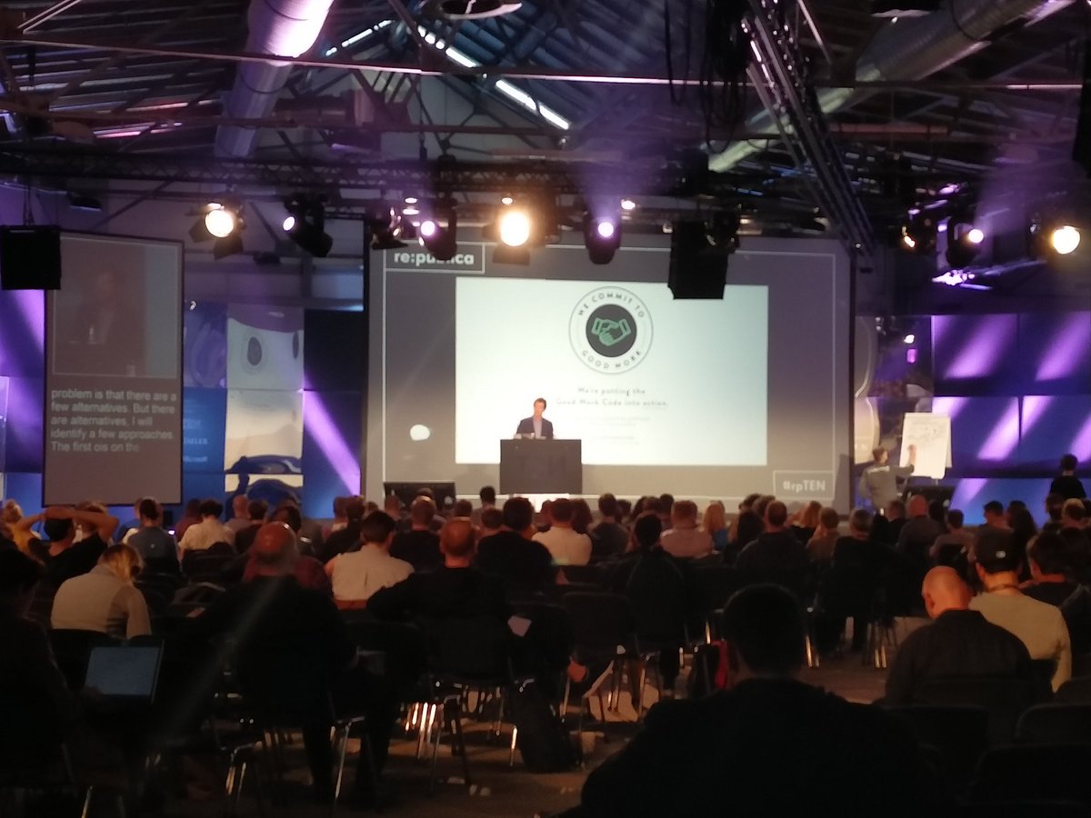 Inspiring talk by @trebors on how #platformcoop ideas can provide alternatives to the Ubers that work for all #rpten