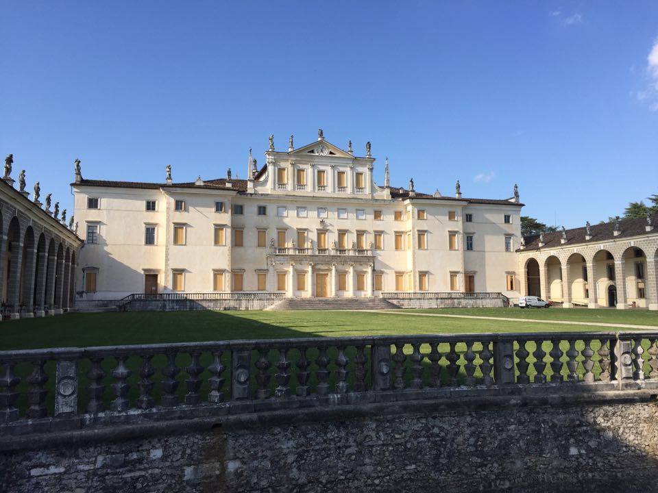 PLocoFVGEventi's tweet photo. MERCATINO DEL DOGE - Nuovo appuntamento 8/5 Villa Manin @FVGlive @MSpecia @tonitesolin 
https://t.co/MTEHYH2Elq https://t.co/NA3XLW8K2J