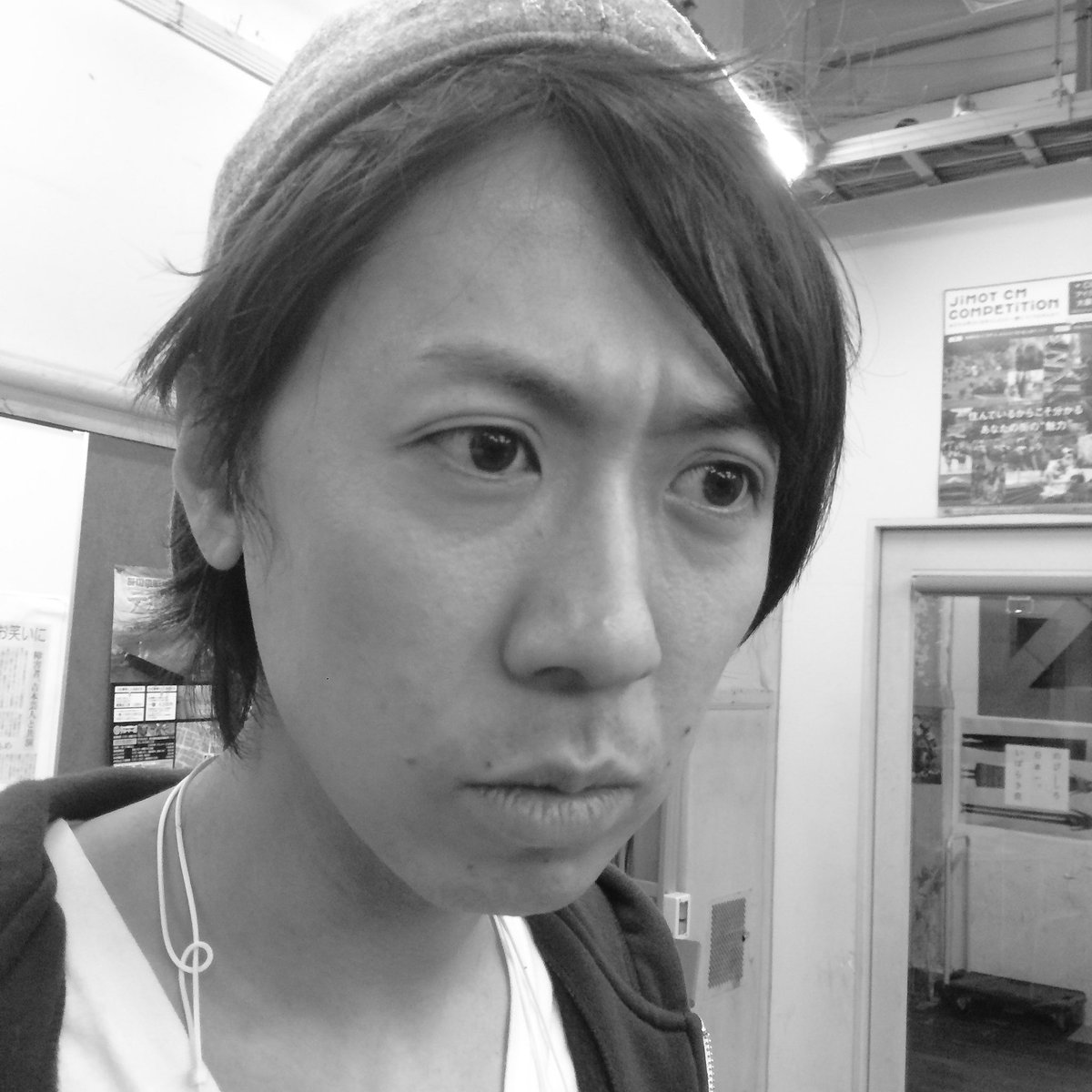 dekkachan2003's tweet image. 後輩の
#ひらきっぱなし松永
どことなく嵐の相葉ちゃんに似てる気もする。。。
#ホクロの位置惜しい
「僕も！」と言ってきた
#スカチャンヤジマリー