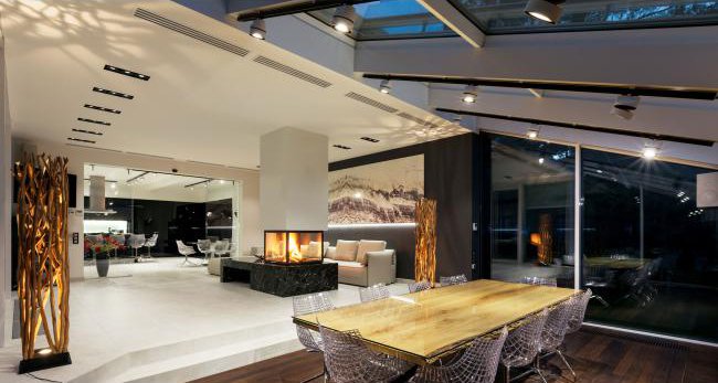 deltalightuk's tweet photo. Be Inspired! We have an innovative and versatile track-lighting range suitable for most applications #TuesdayTreat https://t.co/sHB92B7QoF